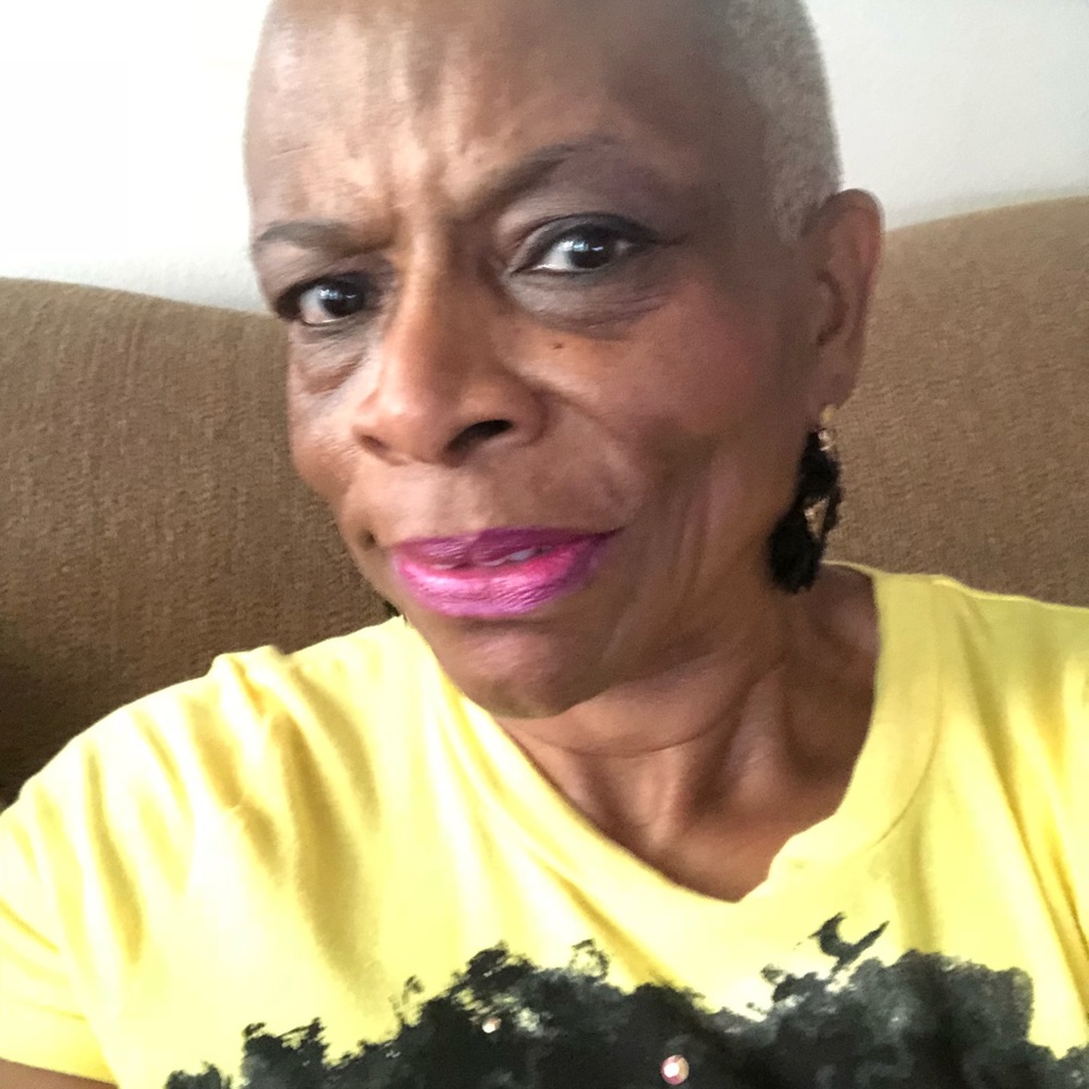 Meet your Posher, Sharon